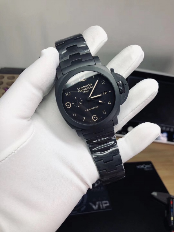 VS沛纳海 pam438“黑武士高仿自动机械腕表评测